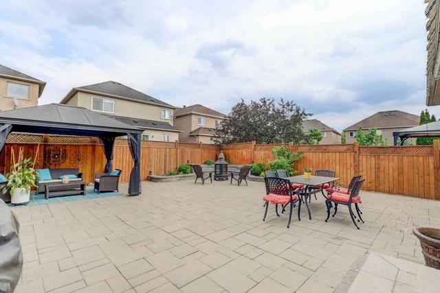 311 Forest Run Blvd, House detached with 4 bedrooms, 4 bathrooms and 5 parking in Vaughan ON | Image 26