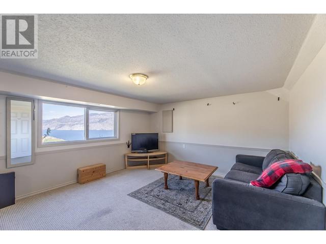 125 Sumac Ridge Drive, House detached with 4 bedrooms, 3 bathrooms and 2 parking in Summerland BC | Image 37