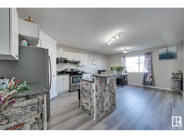 16412 57 St Nw, House detached with 5 bedrooms, 3 bathrooms and null parking in Edmonton AB | Image 5