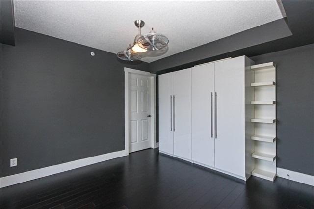414 - 2035 Appleby Line, Condo with 3 bedrooms, 2 bathrooms and 1 parking in Burlington ON | Image 2