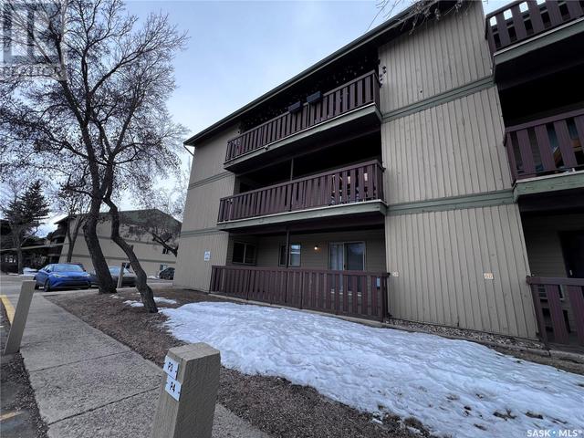 205a1 - 1121 Mckercher Drive, Condo with 3 bedrooms, 2 bathrooms and null parking in Saskatoon SK | Image 2
