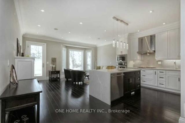 56 Standish Ave, House detached with 4 bedrooms, 5 bathrooms and 2 parking in Toronto ON | Image 19