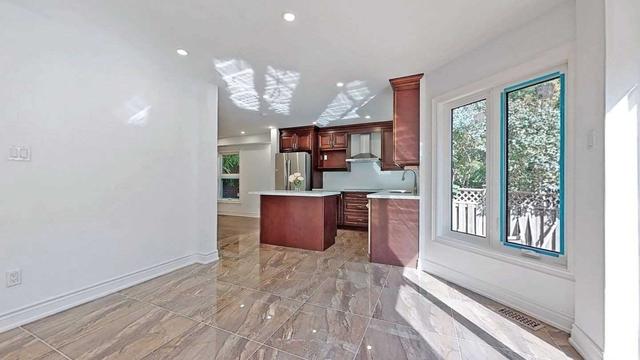 366 Mill St, House detached with 4 bedrooms, 4 bathrooms and 5 parking in Brampton ON | Image 34