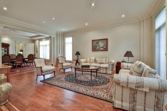 17 Paddock Crt, House detached with 5 bedrooms, 9 bathrooms and 10 parking in Toronto ON | Image 31