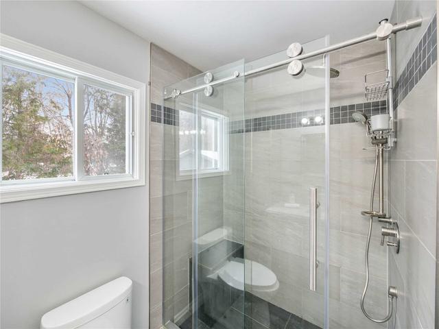 234 Huronia Rd, House detached with 3 bedrooms, 2 bathrooms and 3 parking in Barrie ON | Image 14