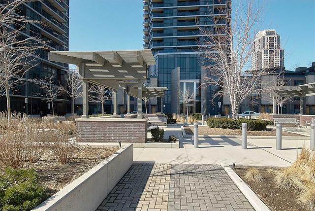 1805 - 9 Valhalla Inn Rd, Condo with 1 bedrooms, 1 bathrooms and 1 parking in Toronto ON | Image 24