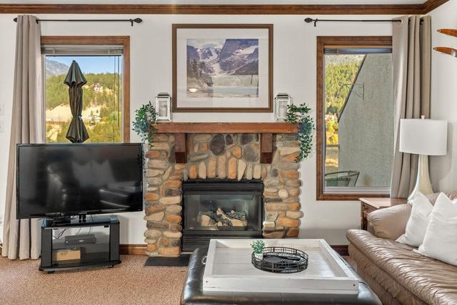 157 - 4904 Ridge Road, House attached with 2 bedrooms, 4 bathrooms and null parking in Radium Hot Springs BC | Image 8