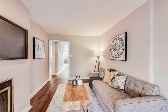 toronto - 212 Glengarry Ave, House detached with 3 bedrooms, 4 bathrooms and 1 parking in Toronto ON | Image 10