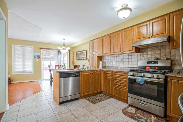 5085 Dubonet Dr, House detached with 4 bedrooms, 4 bathrooms and 6 parking in Mississauga ON | Image 36