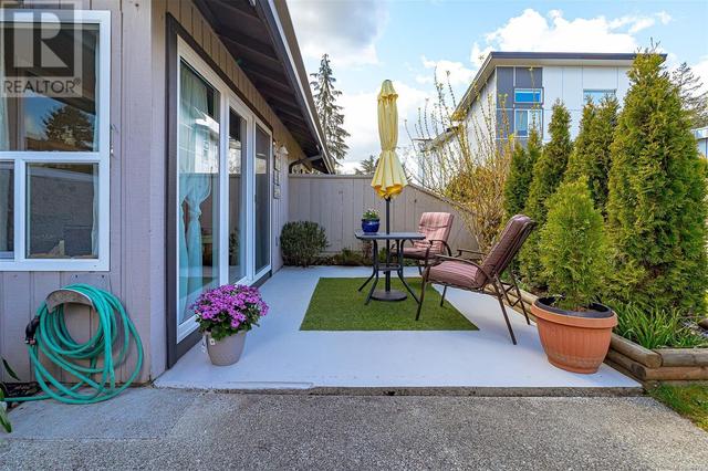 8 - 1184 Clarke Rd, House attached with 2 bedrooms, 1 bathrooms and 1 parking in Central Saanich BC | Image 22