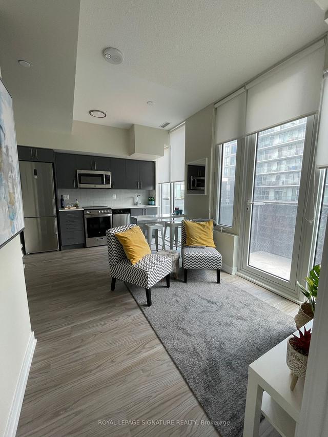 729 - 38 Monte Kwinter Crt, Condo with 1 bedrooms, 1 bathrooms and 0 parking in Toronto ON | Image 3