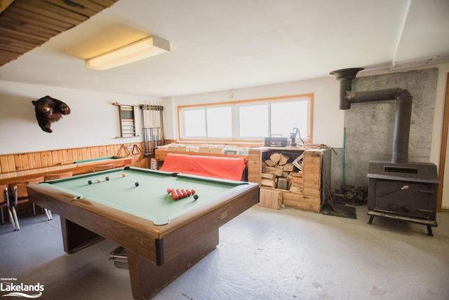 Rec Room with Pool Table and Shuffleboard | Image 11