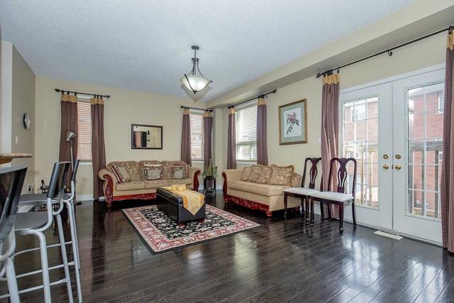 6 - 7155 Magistrate Terr, Townhouse with 3 bedrooms, 3 bathrooms and 2 parking in Mississauga ON | Image 30