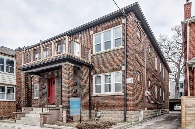 upper - 233 Jane St, House other with 2 bedrooms, 1 bathrooms and 1 parking in Toronto ON | Image 1
