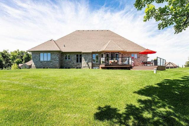 95 Stokes Tr, House detached with 3 bedrooms, 4 bathrooms and 9 parking in Milton ON | Image 12