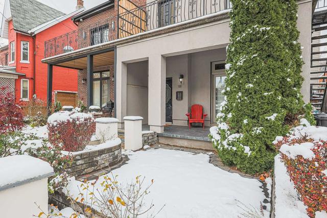 191 Shaw St, House semidetached with 4 bedrooms, 5 bathrooms and 3 parking in Toronto ON | Image 1
