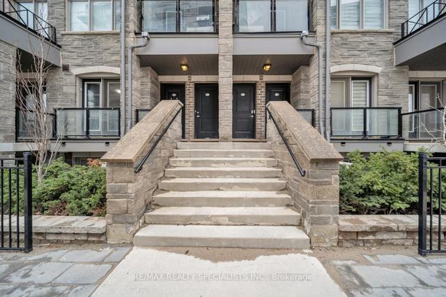 61 - 200 Veterans Dr, Townhouse with 3 bedrooms, 3 bathrooms and 2 parking in Brampton ON | Image 2