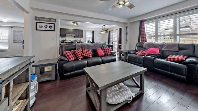 298 Kenneth Cole Dr, House detached with 4 bedrooms, 3 bathrooms and 3 parking in Clarington ON | Image 35