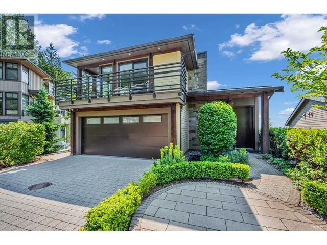 2976 Burfield Place, House detached with 3 bedrooms, 3 bathrooms and 2 parking in West Vancouver BC | Image 3