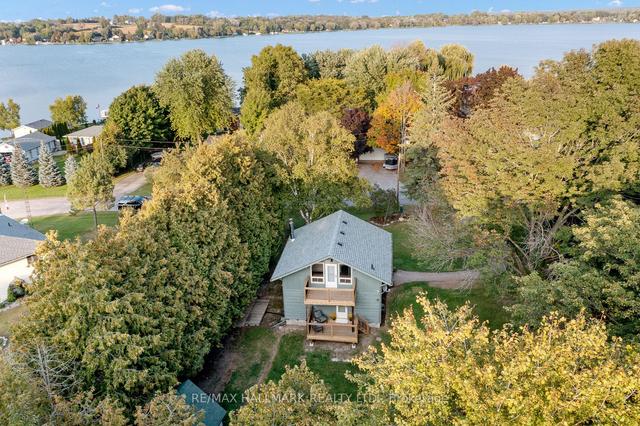 12 Shelley Dr, House detached with 2 bedrooms, 2 bathrooms and 5 parking in Kawartha Lakes ON | Image 33