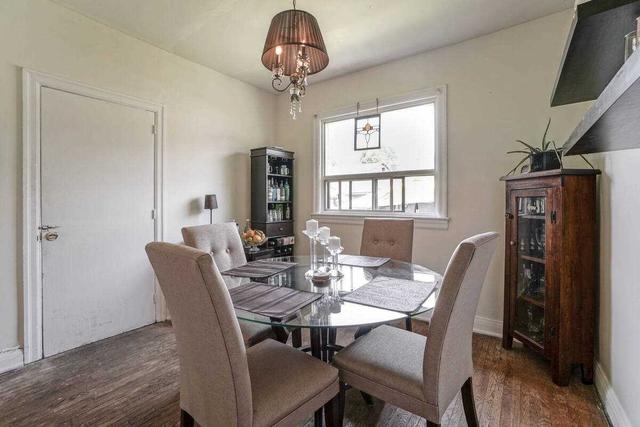 174 Lisgar St, House semidetached with 4 bedrooms, 2 bathrooms and 2 parking in Toronto ON | Image 4