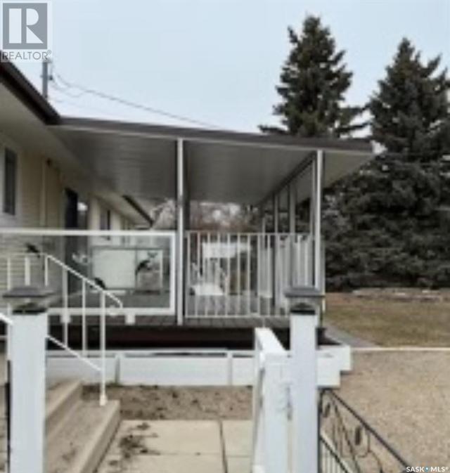 419 2nd Avenue S, House detached with 4 bedrooms, 3 bathrooms and null parking in Rockglen SK | Image 41