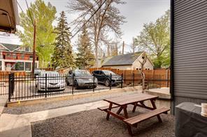 622 23 Avenue Sw, House detached with 3 bedrooms, 3 bathrooms and 3 parking in Calgary AB | Image 3