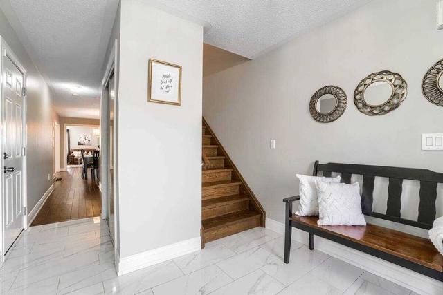 4851 Valera Dr, House semidetached with 3 bedrooms, 4 bathrooms and 3 parking in Burlington ON | Image 34