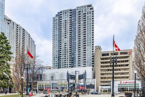ph202 - 8 Hillcrest Ave, Condo with 3 bedrooms, 3 bathrooms and 1 parking in Toronto ON | Card Image