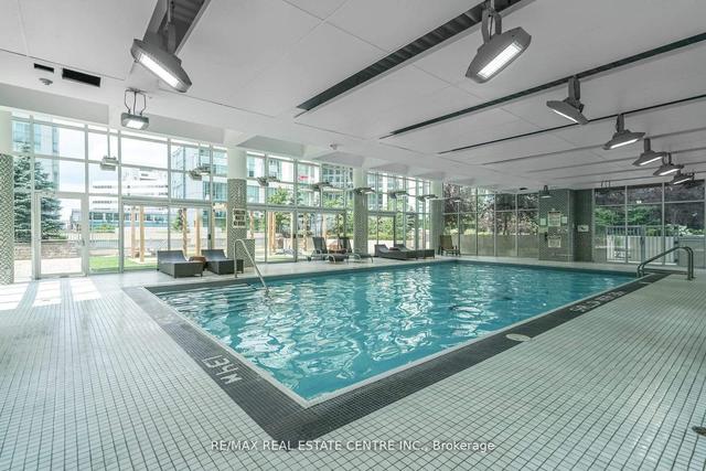 2401 - 223 Webb Dr, Condo with 1 bedrooms, 2 bathrooms and 1 parking in Mississauga ON | Image 7