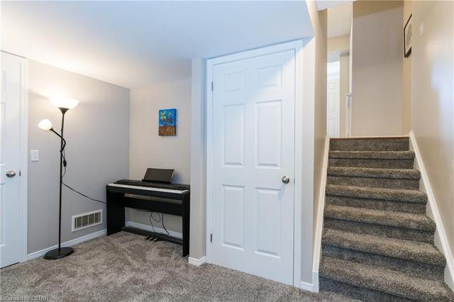 12 - 1600 Mickleborough Drive, House attached with 3 bedrooms, 2 bathrooms and 2 parking in London ON | Image 27