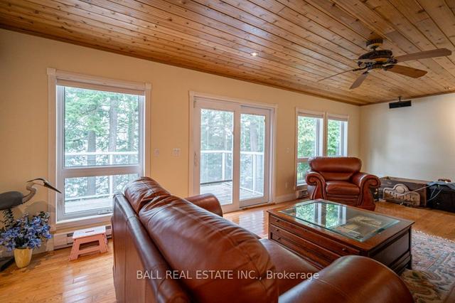 51 Fire Route 52a, House detached with 3 bedrooms, 1 bathrooms and 2 parking in North Kawartha ON | Image 3