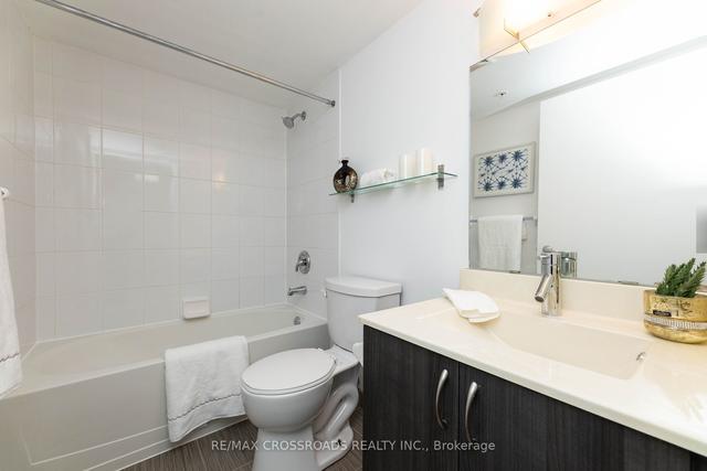 522 - 20 Joe Shuster Way, Condo with 2 bedrooms, 2 bathrooms and 1 parking in Toronto ON | Image 19