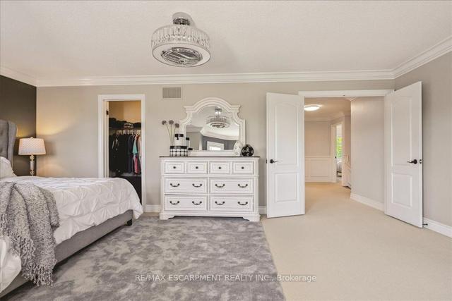 320 Wrigglesworth Cres, House detached with 5 bedrooms, 5 bathrooms and 4 parking in Milton ON | Image 7