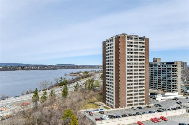 1207 - 485 Richmond Road, Condo with 1 bedrooms, 1 bathrooms and null parking in Ottawa ON | Image 3