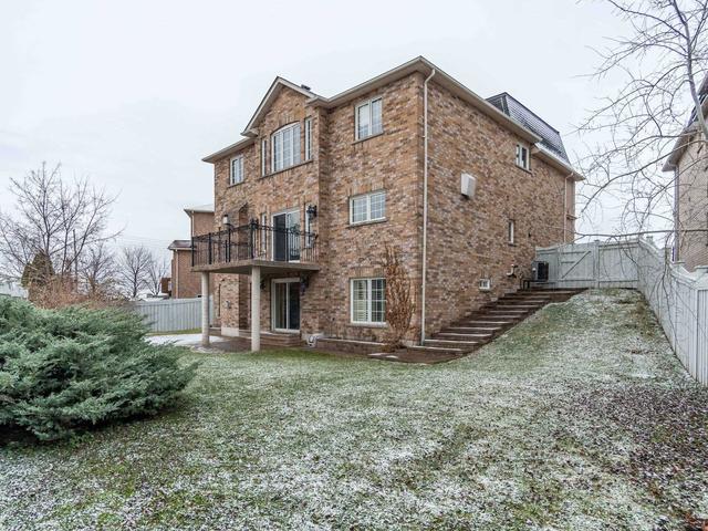 73 Bowhill Dr, House detached with 4 bedrooms, 6 bathrooms and 6 parking in Richmond Hill ON | Image 32