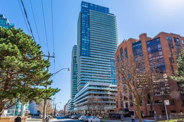 3711 - 161 Roehampton Ave W, Condo with 1 bedrooms, 1 bathrooms and 0 parking in Toronto ON | Image 6
