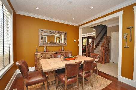873 Cousens Terr, House detached with 4 bedrooms, 4 bathrooms and 4 parking in Milton ON | Image 3