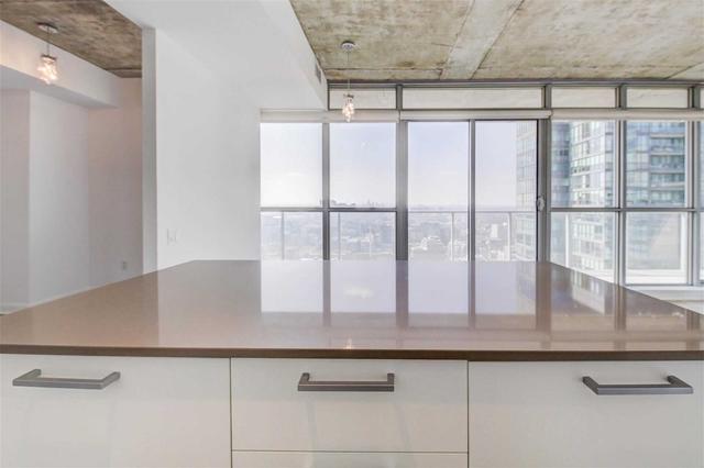 3209 - 375 King St W, Condo with 1 bedrooms, 2 bathrooms and 0 parking in Toronto ON | Image 29