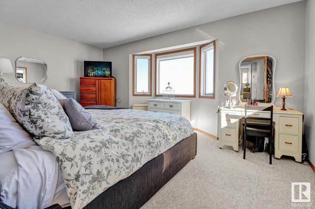 6510 50 Av, House detached with 4 bedrooms, 3 bathrooms and null parking in Val Quentin AB | Image 28