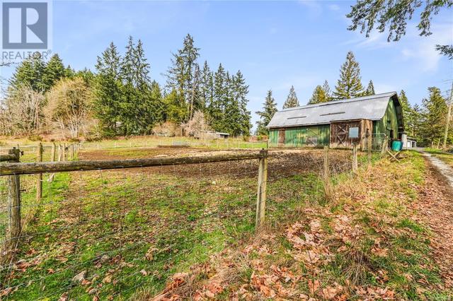 4840 Wilson Rd, House detached with 9 bedrooms, 5 bathrooms and 8 parking in Cowichan Valley E BC | Image 54