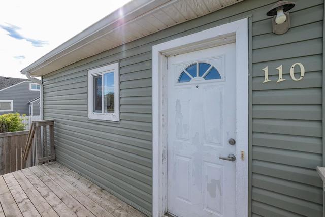 110 2nd Street, House detached with 4 bedrooms, 2 bathrooms and 3 parking in Lethbridge County AB | Image 12