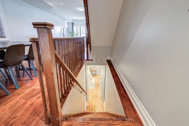 165 Caledonia Rd, House detached with 3 bedrooms, 3 bathrooms and 3 parking in Toronto ON | Image 18