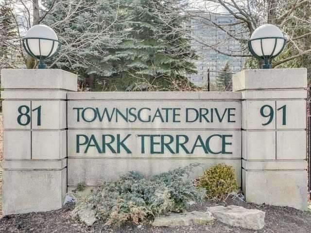 ph110 - 81 Townsgate Dr, Condo with 2 bedrooms, 1 bathrooms and 1 parking in Vaughan ON | Image 11