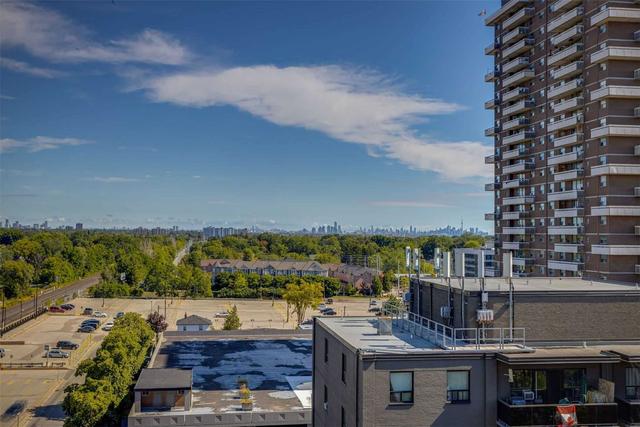 1004 - 49 Queen St E, Condo with 3 bedrooms, 2 bathrooms and 1 parking in Mississauga ON | Image 10