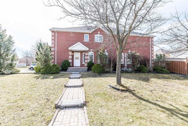 1 Kitto Crt, House semidetached with 3 bedrooms, 3 bathrooms and 3 parking in Brampton ON | Image 12
