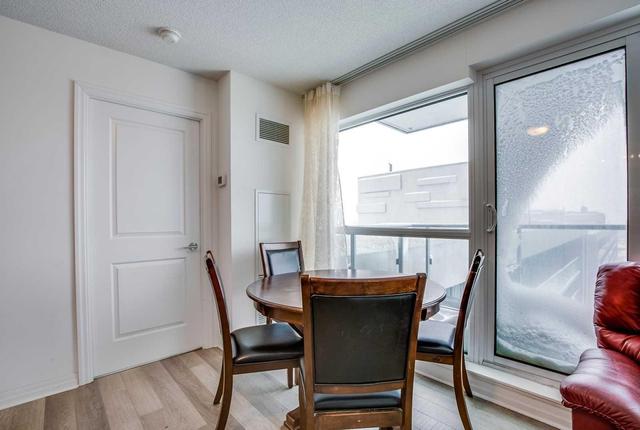 510 - 2015 Sheppard Ave E, Condo with 2 bedrooms, 2 bathrooms and 1 parking in Toronto ON | Image 5