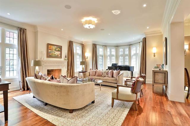 134 Riverview Dr, House detached with 5 bedrooms, 8 bathrooms and 6 parking in Toronto ON | Image 34
