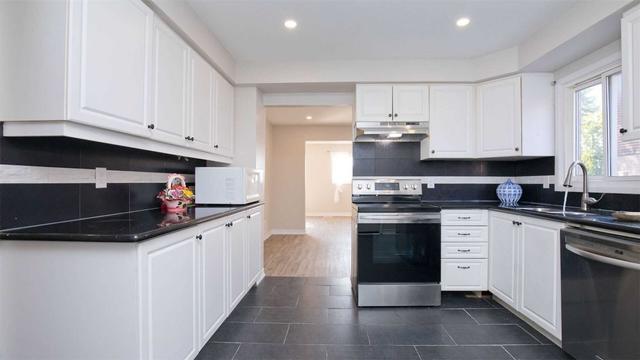 1787 Princelea Pl, House detached with 4 bedrooms, 4 bathrooms and 6 parking in Mississauga ON | Image 2