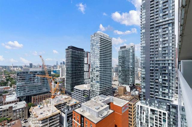 2504 - 11 Charlotte St, Condo with 1 bedrooms, 1 bathrooms and 0 parking in Toronto ON | Image 10
